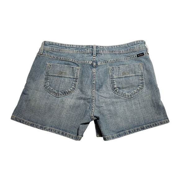 Signature Levi Strauss Denim Shorts Low Rise Light Wash Top Stitch Size Missy 16 - Picture 4 of 7